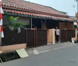 Dikontrakan Rumah Lokasi strategis