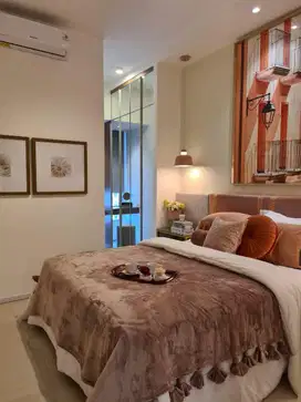 Benson pakuwon lantai 5 balkon  Full furnish mewah dkt anderson