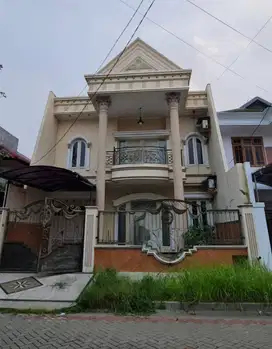 DISEWAKAN RUMAH ARAYA 2