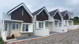 VILLA MINIMALIS VIEW KEREN KEREN DEKAT BATU