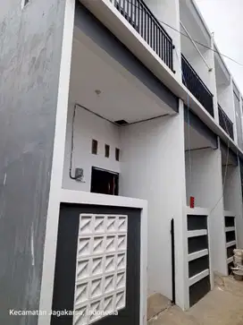 Jual Murah Rumah Minimalis 2 Lantai Bebas Banjir Dekat Stasiun Lenteng