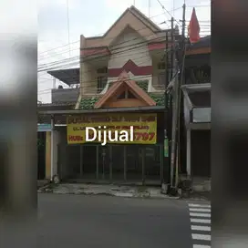 dijual ruko pinggir jln.suprapto ngampilan