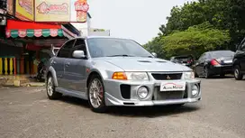 MITSUBISHI LANCER EVOLUTION V RS