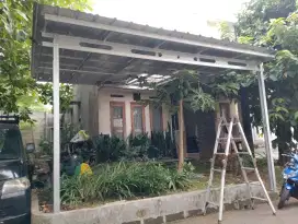 Kanopi baja ringan