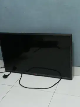 TV LED MERK LG 32 inch