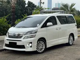 2013 Toyota Vellfire Z 2.4 Bensin
