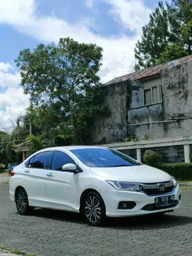 Honda City E RS AT 2018