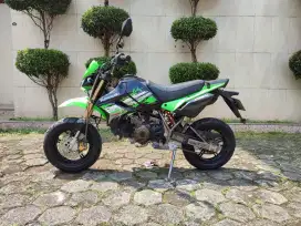 KAWASAKI KSR 110 TAHUN 2012 ISTIMEWA SEPERTI BARU