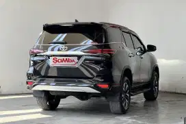 FORTUNER VRZ TRD AT 2018 KM LOW 86RB#AN PRIBADI RECORD-HITAM