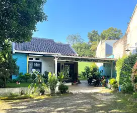 Rumah bentuk tanah Gentong- Harga dibawah NJOP- di pojok tenang