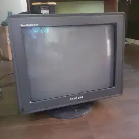 Monitor tabung Samsung 17 inci