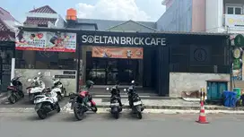DISEWAKAN CAFE/TEMPAT USAHA - DEKAT 7 SEKOLAH BESAR DI GADING SERPONG
