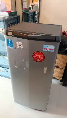 kulkas AQUA D-187