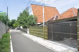 jual rumah Benhil Jakpus cocok usaha kost kost an