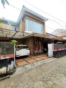 Rumah 2 Lantai Bagus Murah Luas di Balai Rakyat Jagakarsa Jakarta Sel