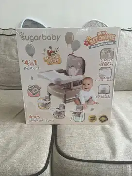 Kursi makan bayi