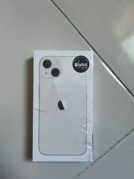 New iPhone 13 starlight 128gb garansi resmi indonesia