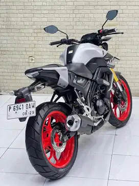 ⭐️⭐️⭐️⭐️⭐️ Yamaha MT 15 - Silver - 2019 - Wulan mustika