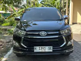 Innova Venturer 2.4 A/T 2019