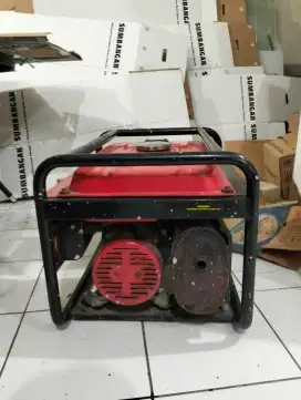 Genset Hatsudenki 2000 Watts
