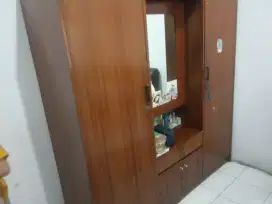 Jual lemari pakaian