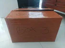 Kardus bekas tebal