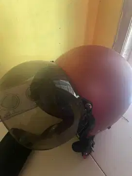 Helm bogo bekas masih mulus