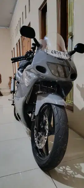 Ninja RR old 2010