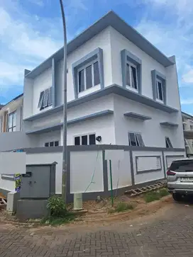 Jual Rumah metland puri dkt green lake city/duri kosambi/metro permata