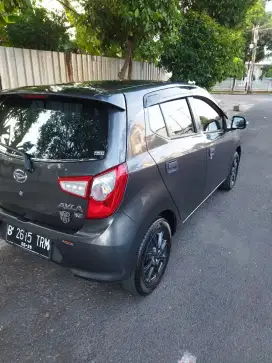 Daihatsu Ayla X 1.0 M.T Full Original KM baru 10.000 Perak