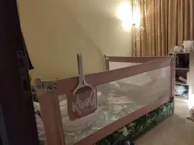 KURU Baby Bedrail Pembatas Pengaman Pagar Kasur Ranjang ( 2 SISI )