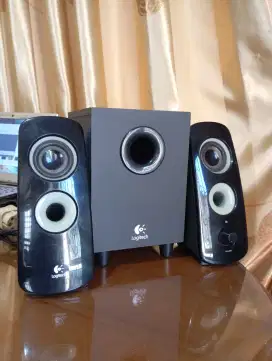Speaker Aktif Logitech Z323