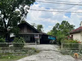 Rumah dijual lokasi Strategis 3.5 M