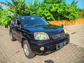 Nissan Xtrail 2.5 ST 2005 Plat L budi mobil bekas sekoto kediri jatim