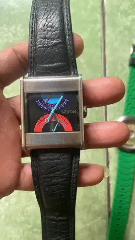 jam tangan nixon bukan fosil atau casio