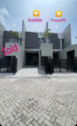 NEW RUMAH MANYAR TIRTOASRI