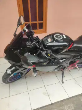 SUZUKI GSX R150 Kyless