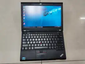 Dijual laptop Lenovo Thinkpad Intel i5 ram 8GB HDD 500GB siap pakai 24