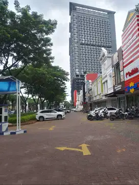 Disewakan Lantai 2 dan 3 Ruko Mendrisio Square Gading Serpong