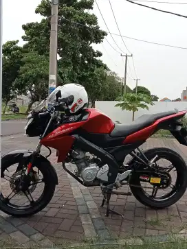 Di jual Vixion 20013