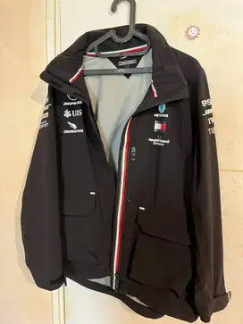 Jaket F1 Petronas Mercedes Original Tommy