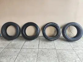 Accelera PHI-R R17 215/55