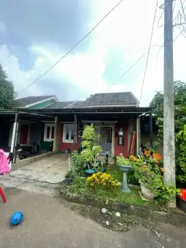 Dijual Rumah Serua Ciputat Akses Toll & KRL