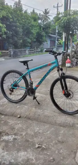 Sepeda polygon m5 dan sierra