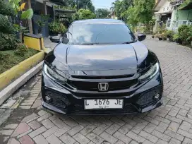 Honda Civic Hatchback Turbo Automatic 2018