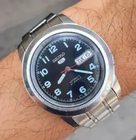Seiko 5 military