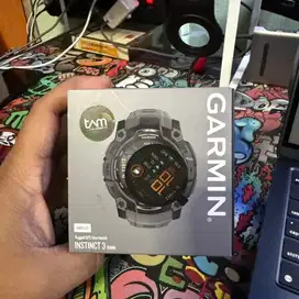 GARMIN INSTINCT 3 AMOLED GRAY BLACK