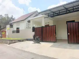 Disewakan rumah baru istimewa di Nogotirto Sleman