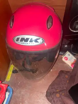 Helm merek ink bekas masih bagus
