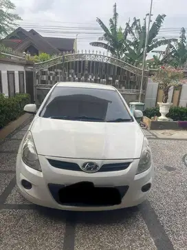 Dijual santai mobil kesayangan, bagi yg serius aja ya